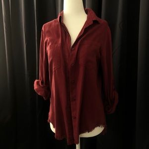 Velvet Heart hi-lo button up with frayed hem